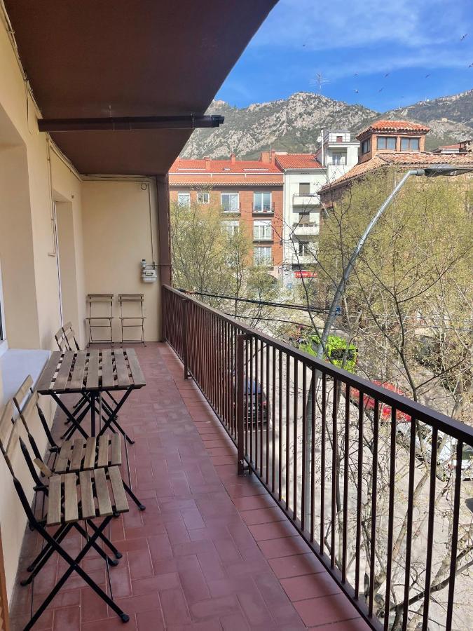 Apartamento Centrico En Berga - Alベルガ エクステリア 写真